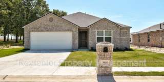 504 E Old Hickory Ln Gallery 1