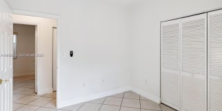 3134 Hibiscus St Gallery 16