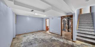 Charming 3BR Townhome in Lincoln Gallery 17