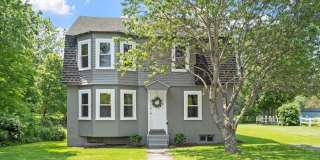 136 Narrow Lane Gallery 1