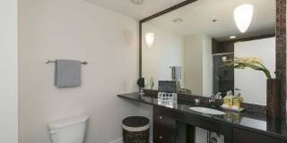 670 West Wayman St Gallery 7