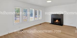 617 3rd Ave S Gallery 3