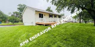 "Stunning 3-Bed Home with Modern Finishes, Spacious Yard, and Quiet Cul-De-Sac Location!" Gallery 24