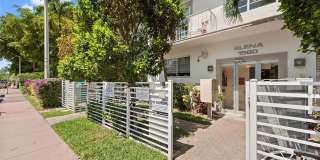 1560 Meridian Ave Gallery 1