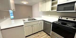 2174 Larch Ln Gallery 1