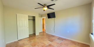 CHARLESTON COMMERCIAL CENTER - David Adam Road Gallery 35