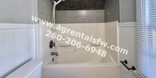 2 Bedroom House Gallery 11