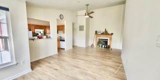 Bright Condo in Convenient Location Gallery 5