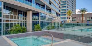 4535 Dean Martin Drive Gallery 55