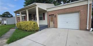 3840 South Plaza Trail Gallery 19