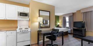 Oakland - Alameda Airport Gallery 12