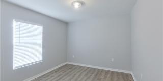 2227 NW 11th Court Gallery 13