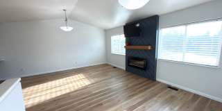 Stunning updated 4 bed conveniently located Stunning updated 4 bed conveniently located Gallery 1