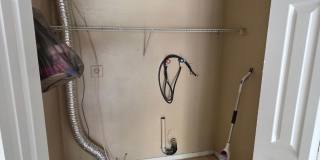 Move-In Ready 2BR/2BA Triplex with Patio & Parking in Prime Location Gallery 6