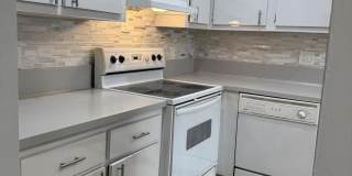 1100 Boxwood Drive Gallery 3