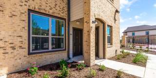 Emerson at Red Oak Gallery 34