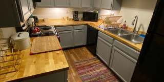 4-Bedroom Student Townhomes in the Heart of Burlington Gallery 27