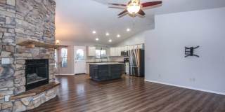 3 bedroom Home in Diamond Valley Gallery 4