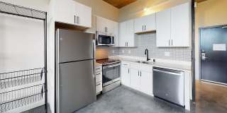 Stadium Lofts- Student Housing Gallery 16