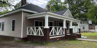 210 Paris Avenue Gallery 1