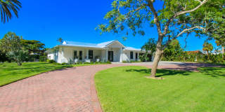 ** LUXURY AT ITS FINEST ** STUNNING TOP TO BOTTOM THIS 4 BED-5 BATH SINGLE FAMILY POOL AND SPA HOME IN COQUINA SANDS FOR A SEASONAL OR ANNUAL TENANT ** Gallery 6