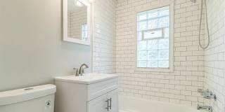 19620 Lyndon Street Gallery 9