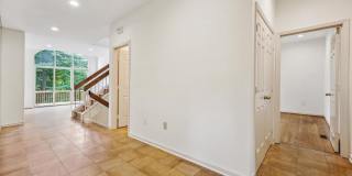 6 GOLDLEAF CT Gallery 2