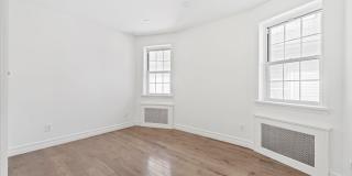 65 Bay 23rd Street Gallery 7