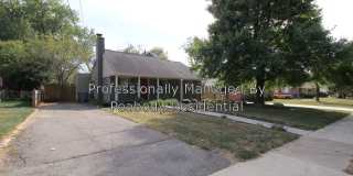 3287 Annandale Rd Gallery 28