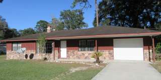 Charming 3/2 home in NE Ocala Gallery 1