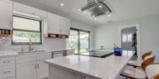 2056 PARK Place Gallery 1