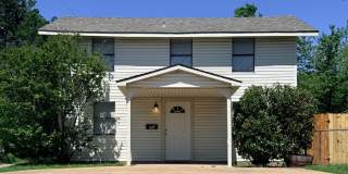 3 Bedroom 2 Bath 2 Story Updated Gallery 1