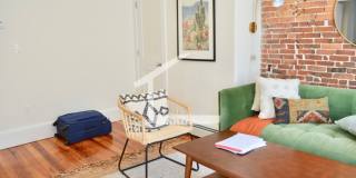 Designer Charm Meets Historic Detail in the South End – 2 Bed | 1 Bath Gallery 14