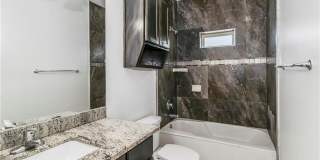 1607 El Sauz Street Gallery 10