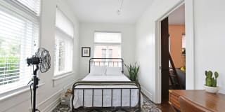 Belvedere Gallery 30