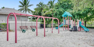 Amazing 4 Bedroom, 3 Bath home plus large 21'x11' loft located in Parkland Isles! Gallery 30