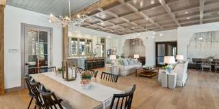 Portier at Midtown Gallery 71