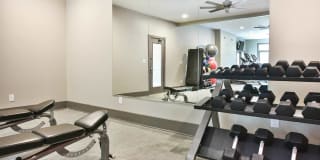 The Pointe at Canyon Ridge Apartments Gallery 21
