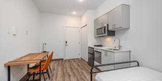 Fifty-Two Apartments - Student Housing Gallery 13