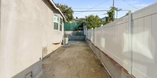 Designer Mid-City/Fairfax House + Studio | Dog Run & Private Orchard | 3-Car Parking Gallery 26