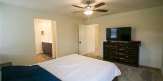 30346 Village Knoll Drive Gallery 8