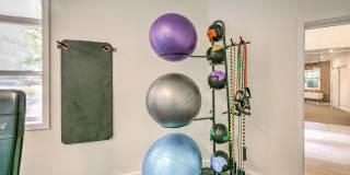 River Pointe Gallery 12