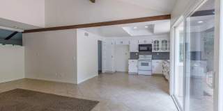 Beautiful 4 bed 2 bath house in Agoura Hills Gallery 9