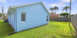 6238 Pompano Street Gallery 45