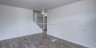 924 West 60th Pl Merrillville, IN 46410 Gallery 5