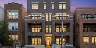 2341 W Roscoe Street Gallery 21