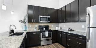 Bramblett Hills Gallery 16