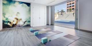 360 Luxury Apartments Gallery 3