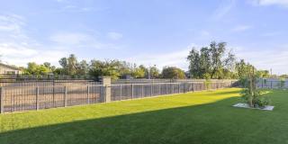 The Stately Queen Creek Gallery 55