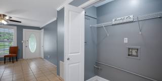 217 Wynnmeade Parkway Gallery 24